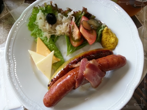 腸詰屋のプレートメニュー